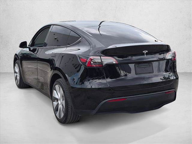 Used 2024 Tesla Model Y Long Range AWD/4WD image 7