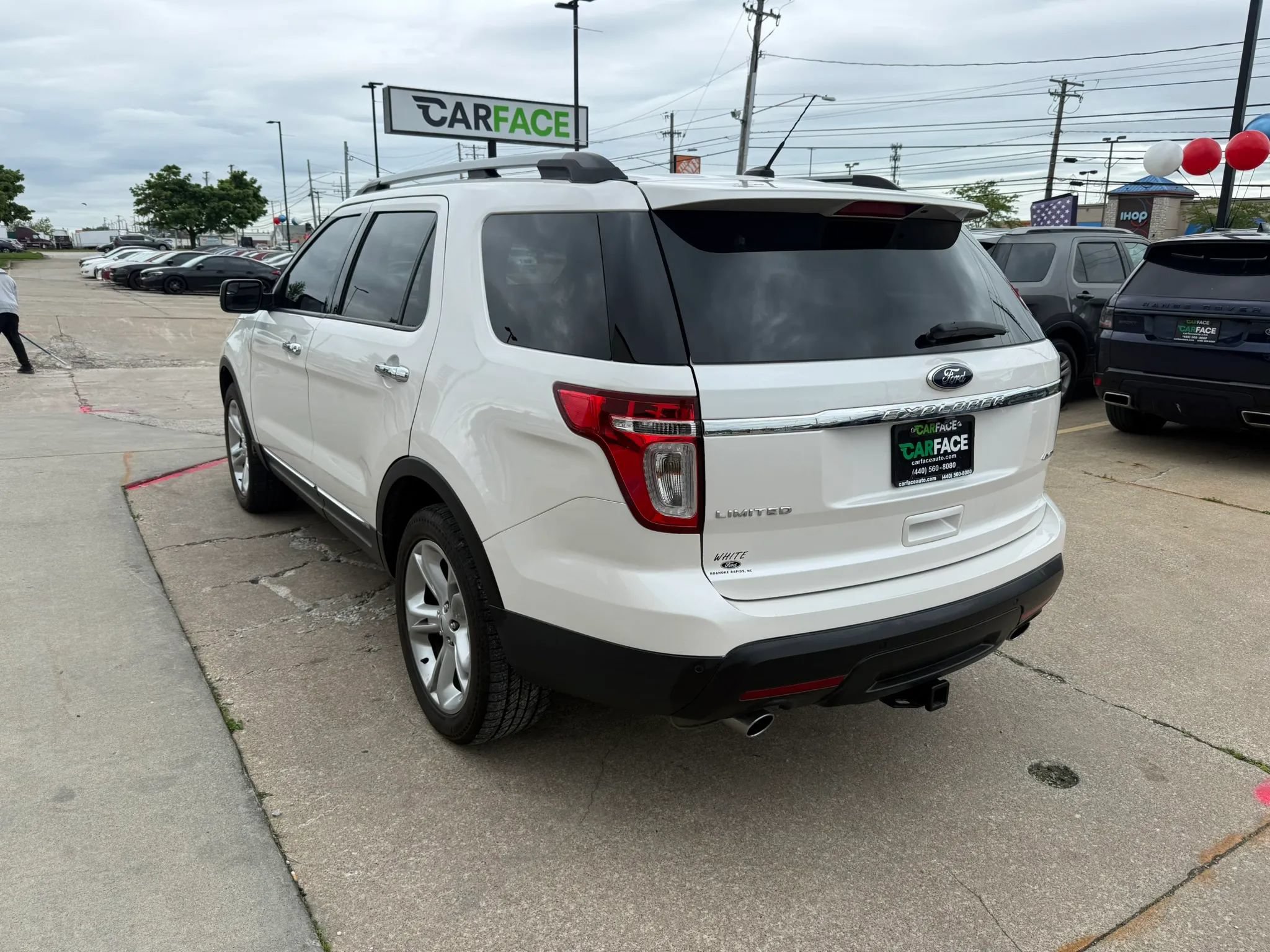 Used 2015 Ford Explorer Limited w/ Equipment Group 301A AWD/4WD image 9