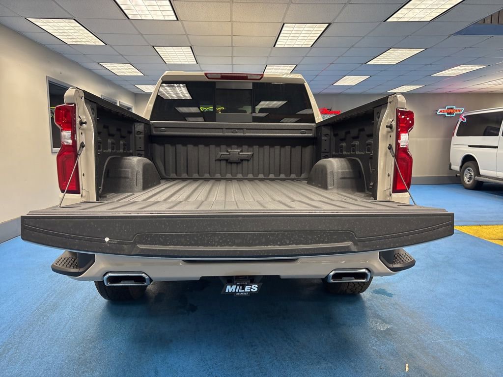 New 2026 Chevrolet Silverado 1500 RST image 8