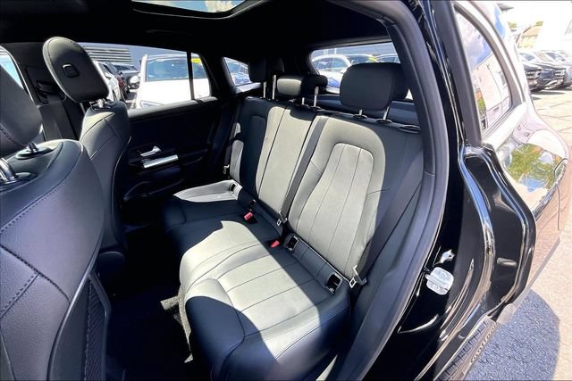 Used 2026 Mercedes-Benz GLA 250 4MATIC image 17