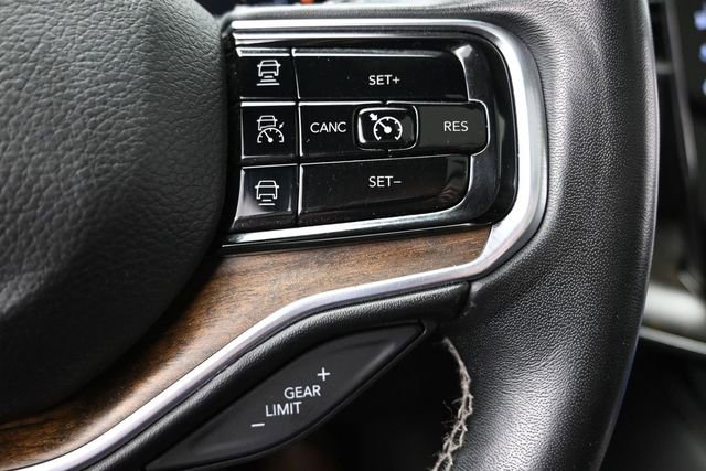 Used 2023 Jeep Grand Wagoneer 4WD image 34