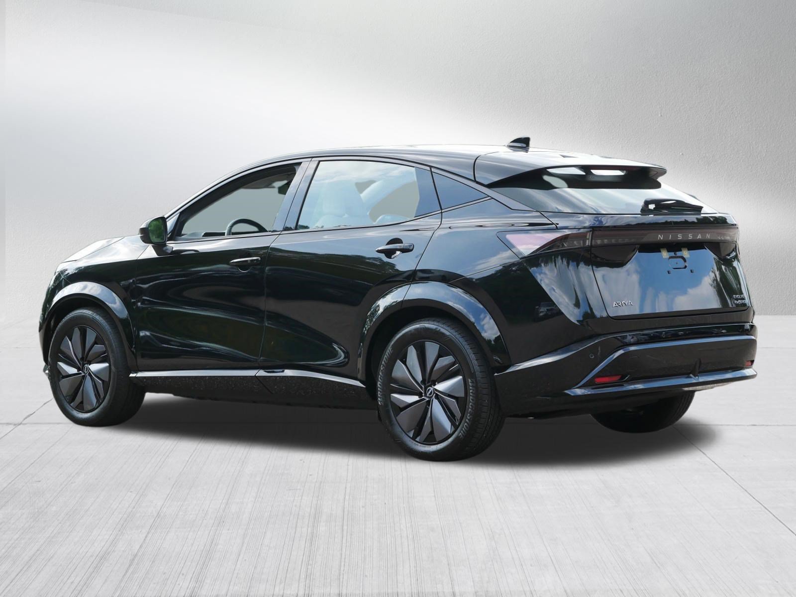 Certified 2023 Nissan Ariya AWD image 5