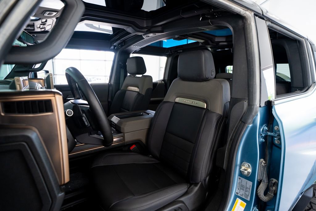 Used 2024 GMC Hummer EV 3X w/ Omega Edition AWD/4WD image 30