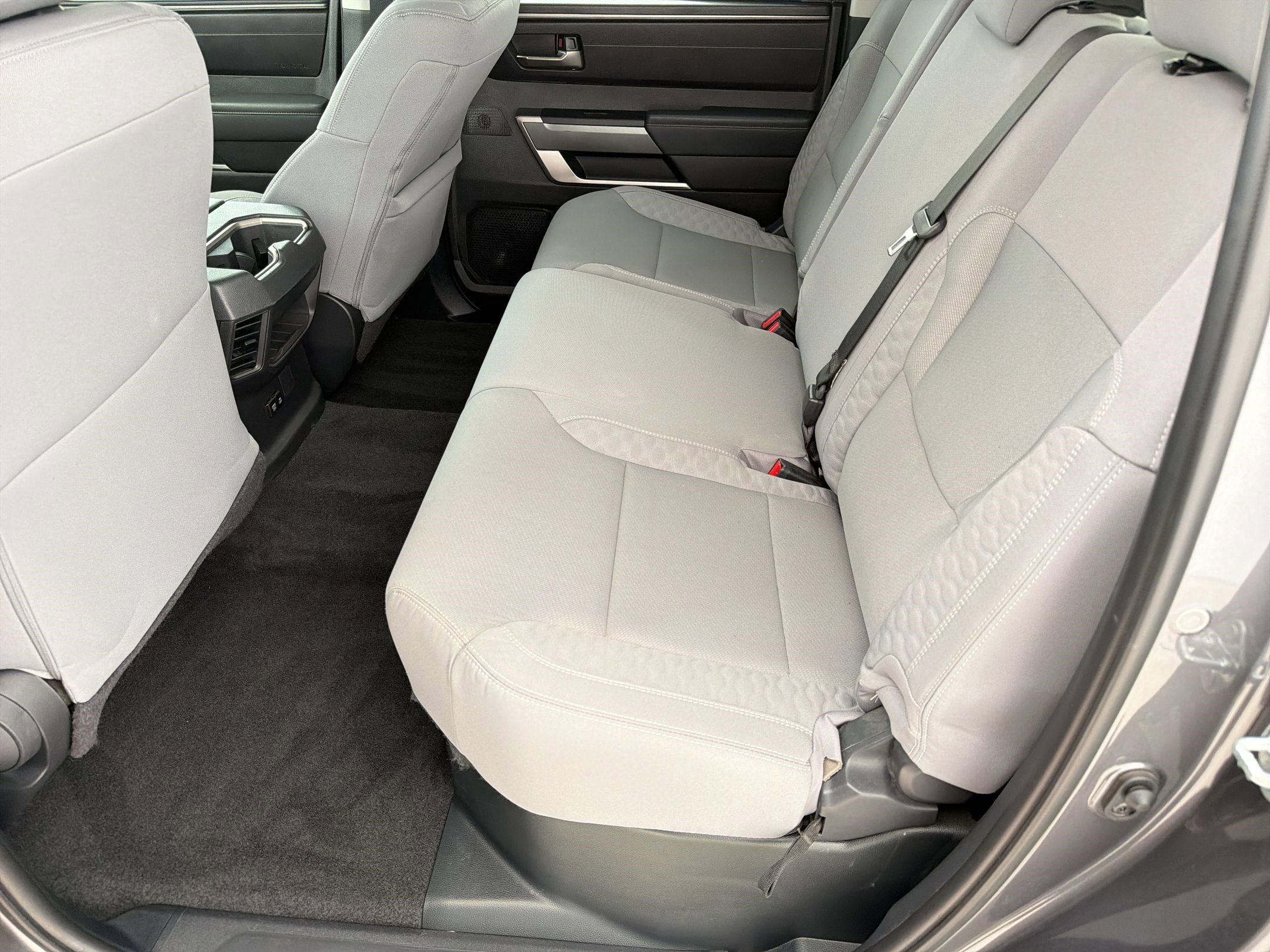 Used 2024 Toyota Tundra SR5 AWD/4WD image 14