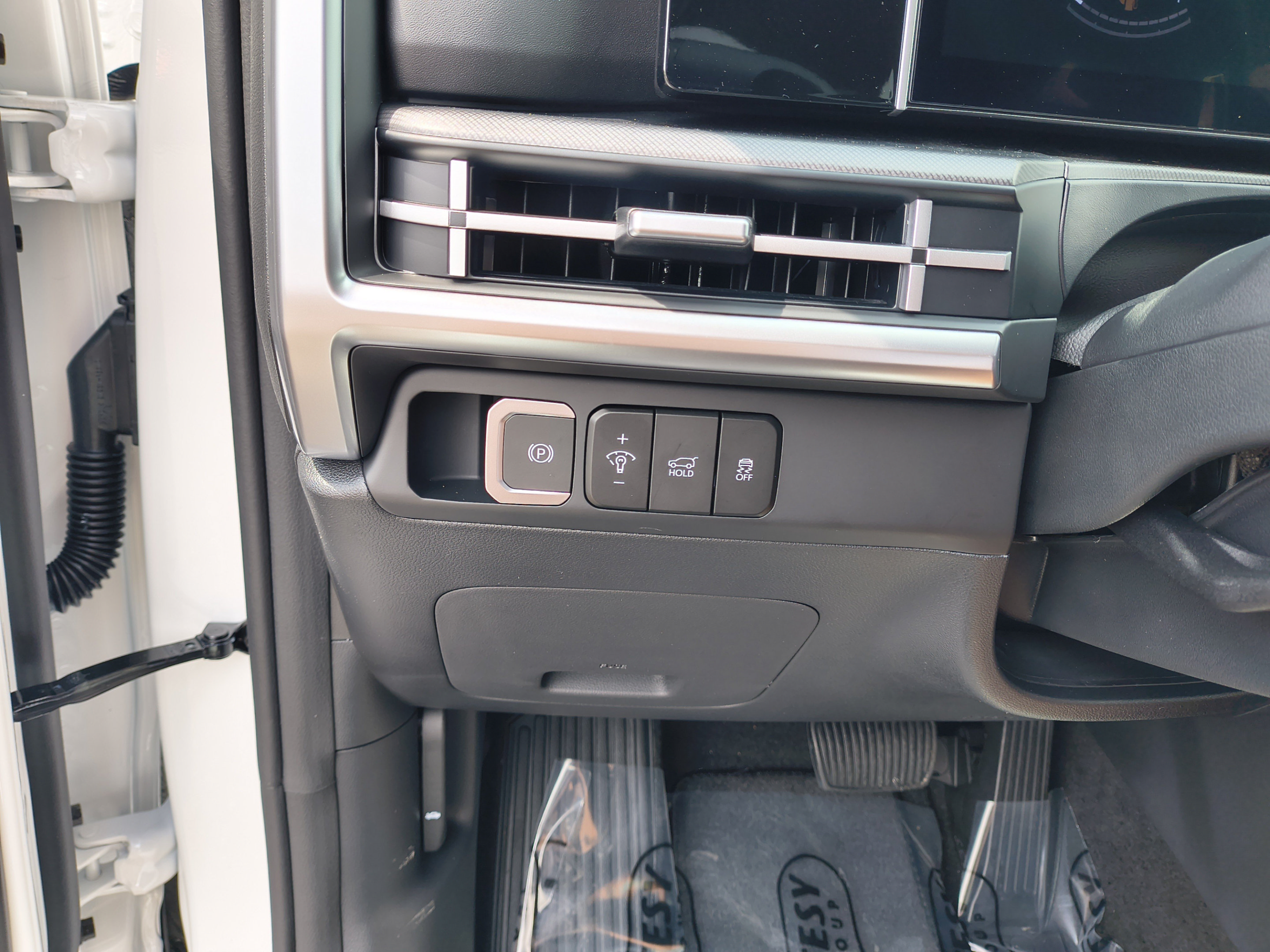 New 2027 Hyundai Santa Fe SEL FWD image 31