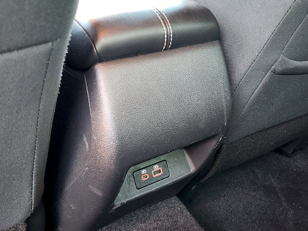 Used 2025 Nissan Altima 2.5 SV FWD image 29