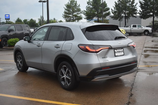 Used 2024 Honda HR-V EX-L image 8