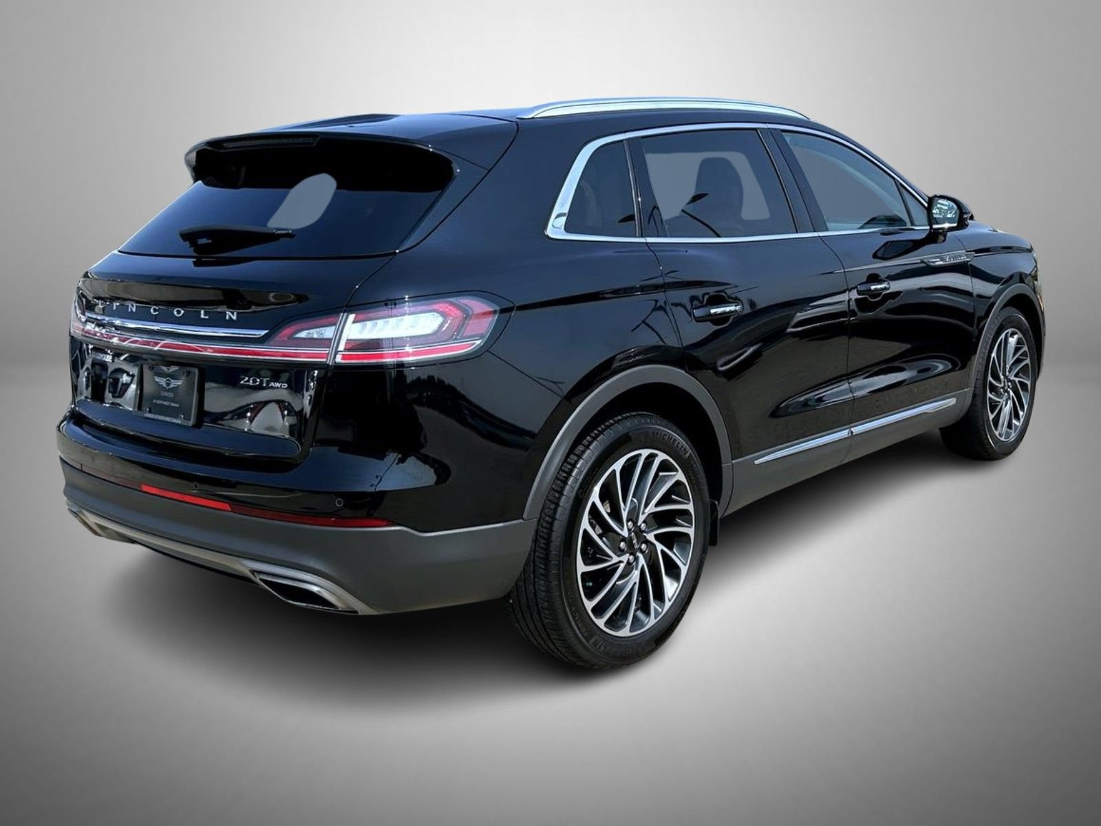 Used 2019 Lincoln Nautilus Reserve AWD/4WD image 5