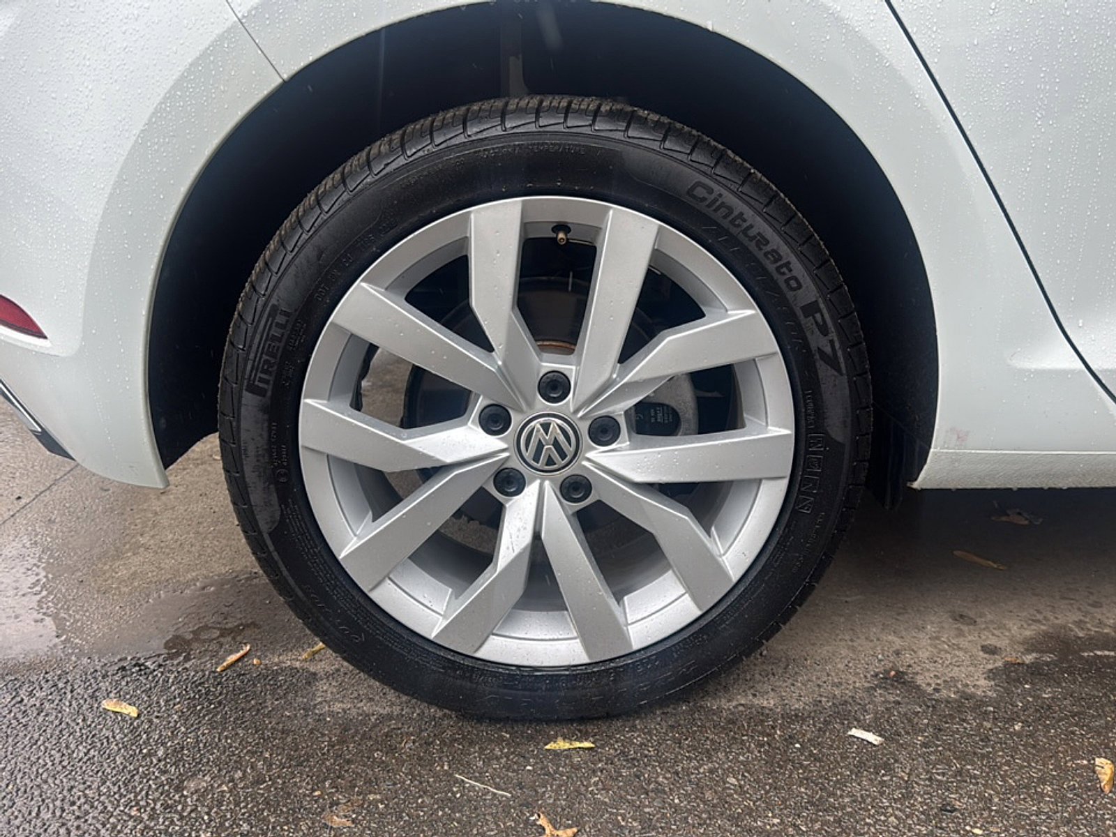 Used 2019 Volkswagen Golf SE w/ Driver Assistance Package FWD image 41