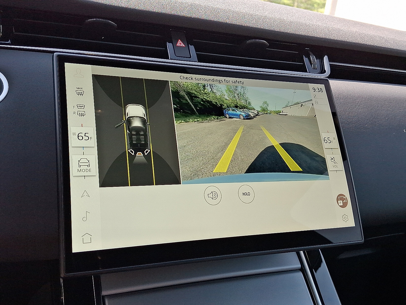 Certified 2025 Land Rover Range Rover Evoque S image 17