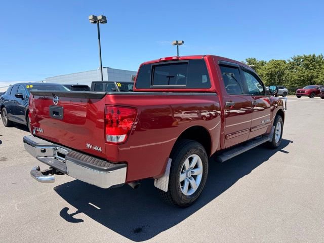 Used 2013 Nissan Titan SV AWD/4WD image 5