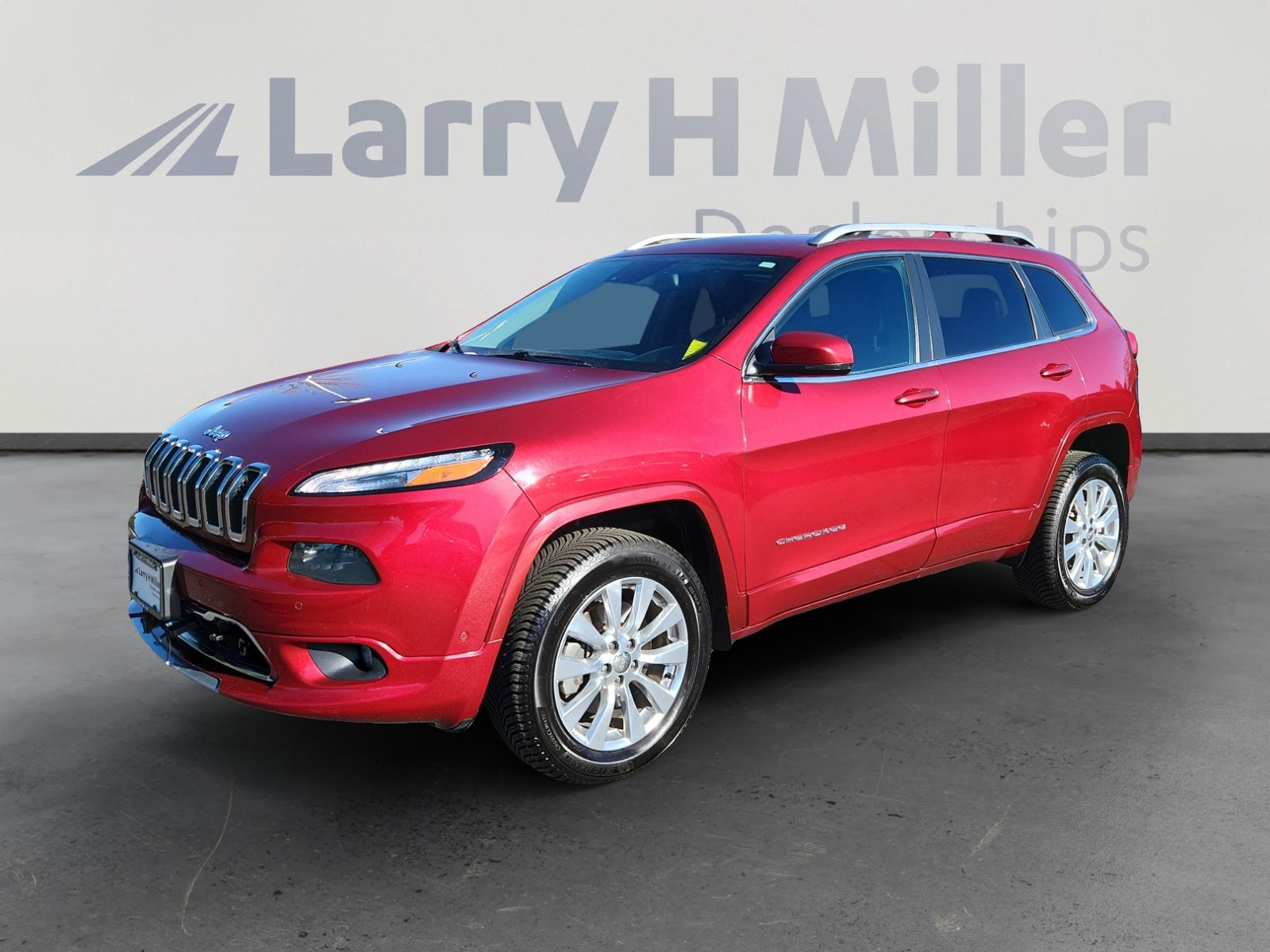 Used 2016 Jeep Cherokee Overland w/ Technology Group