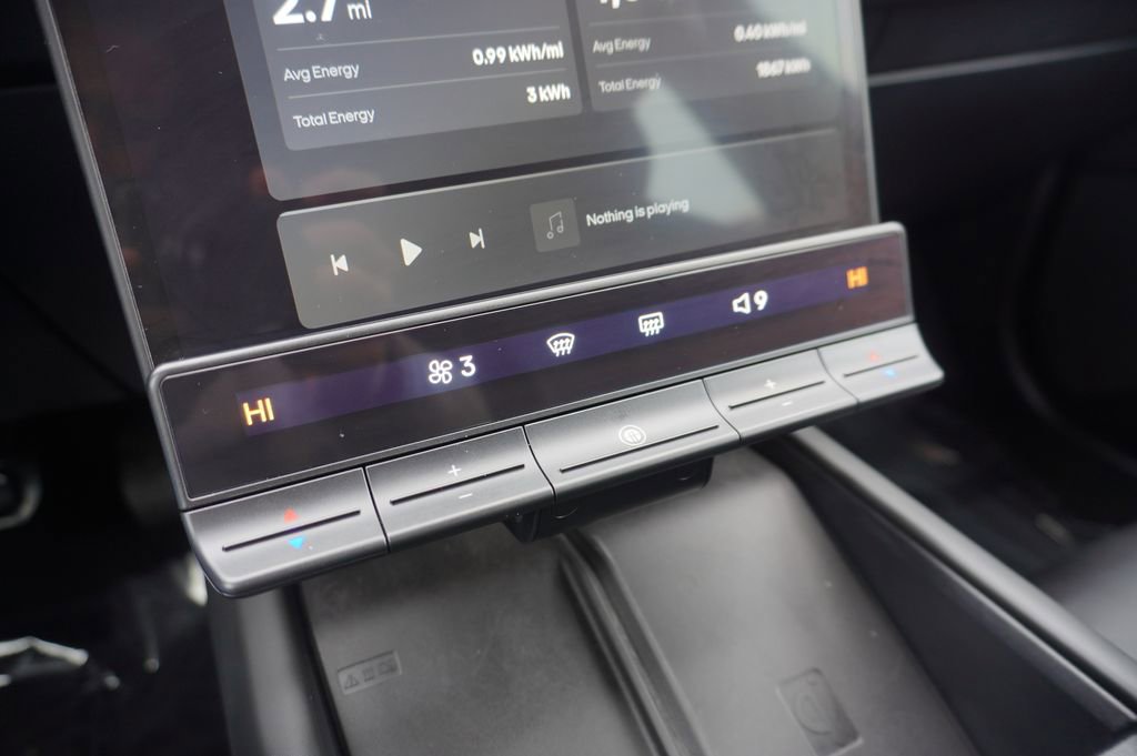 Used 2023 Fisker Ocean Extreme image 29