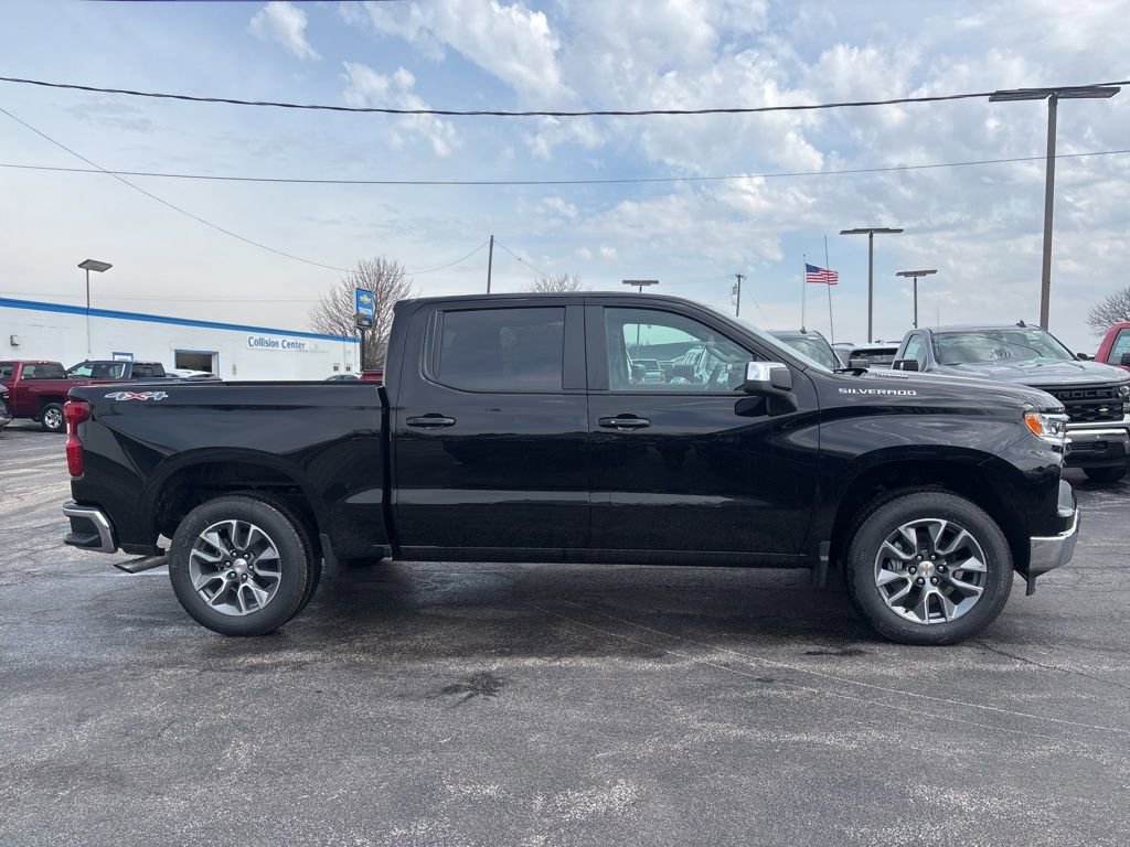 New 2026 Chevrolet Silverado 1500 LT image 3