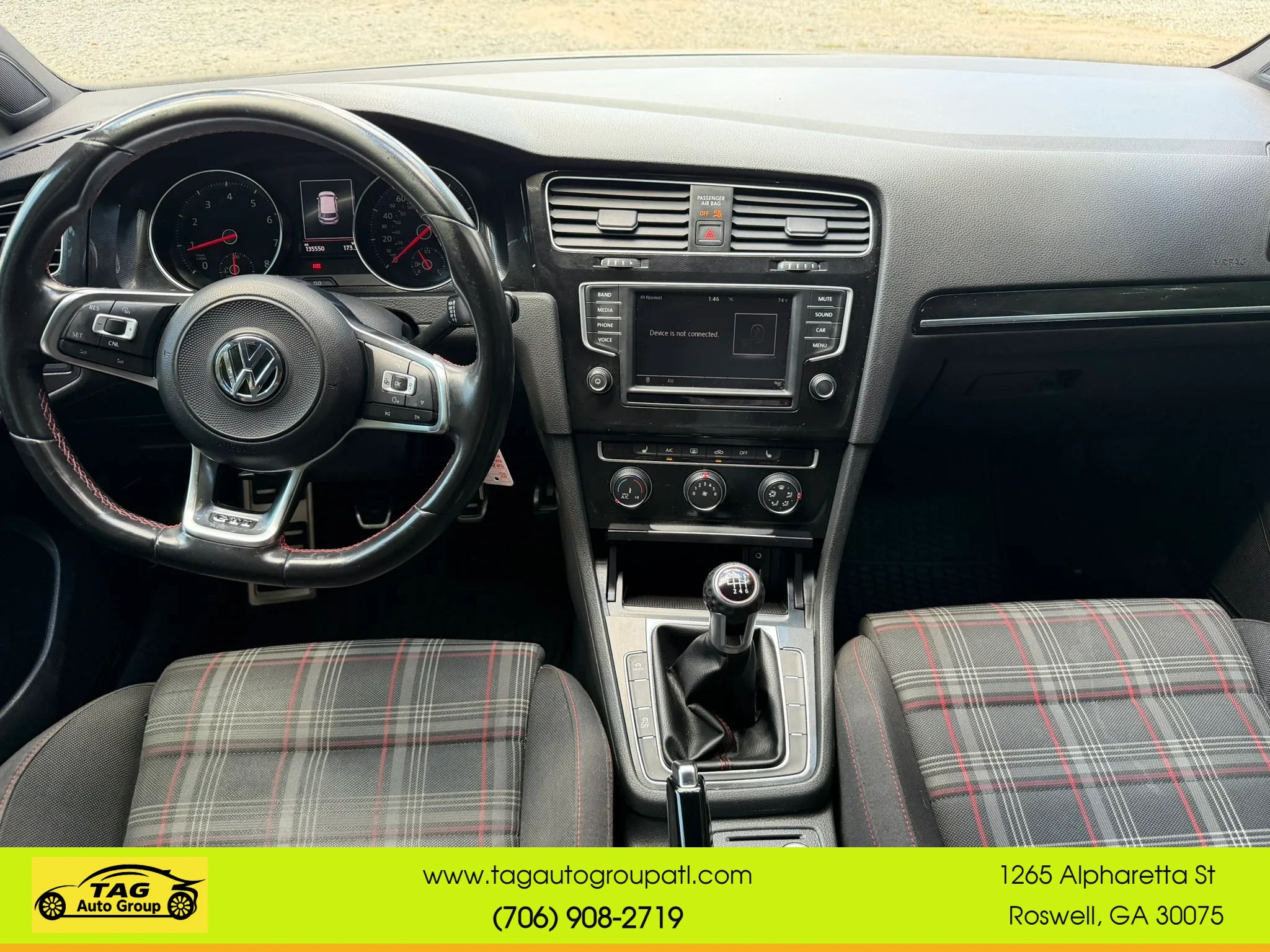 Used 2017 Volkswagen GTI SE FWD image 7