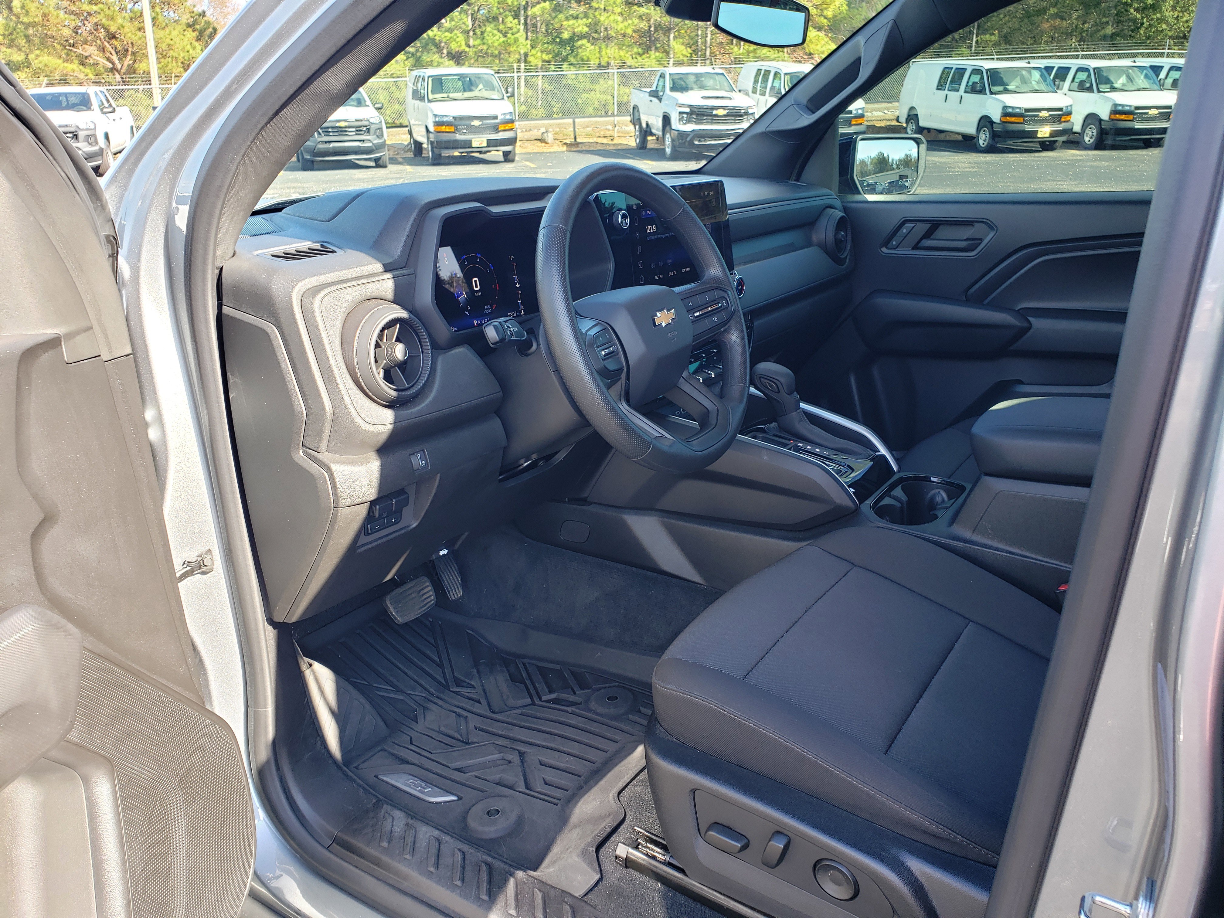 Used 2023 Chevrolet Colorado W/T w/ Advanced Trailering Package image 24