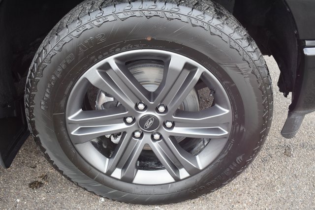 Used 2023 Ford F150 Lariat w/ Equipment Group 502A High image 58