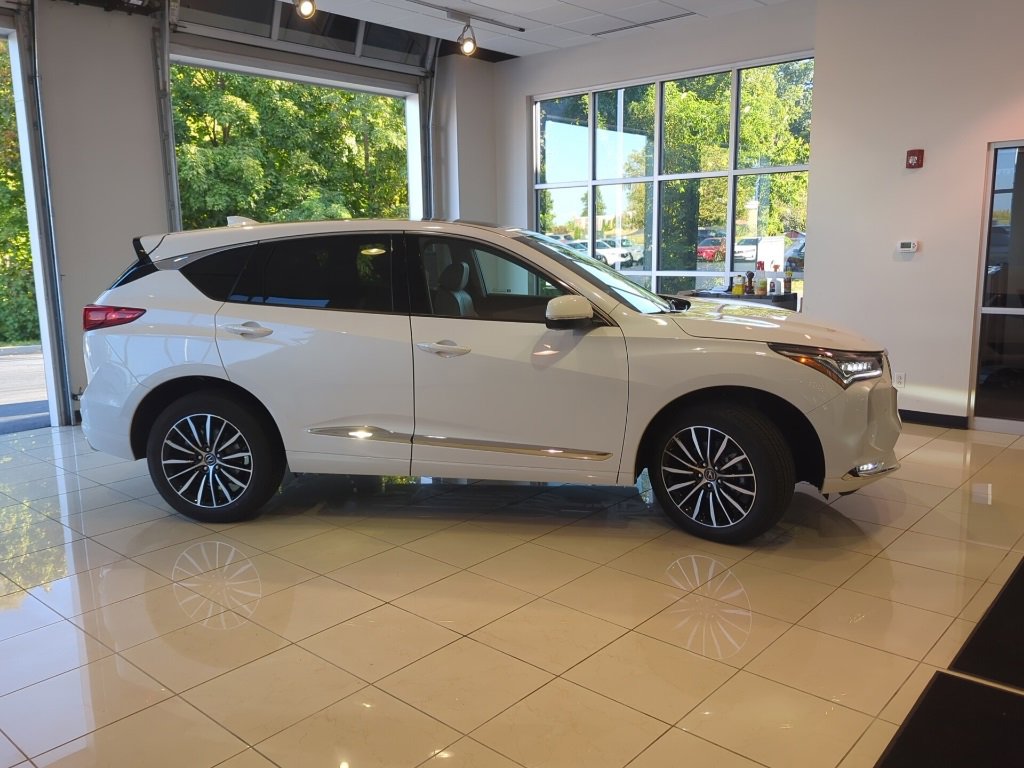 New 2025 Acura RDX SH-AWD w/ Advance Package image 6