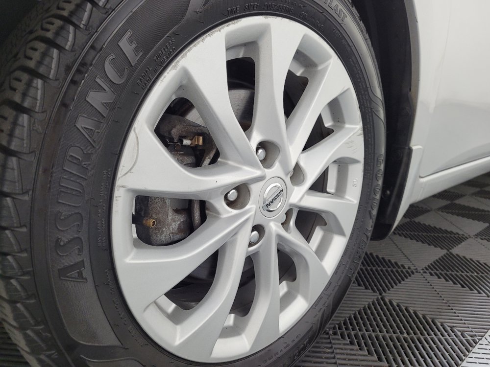 Used 2019 Nissan Sentra SV FWD image 31