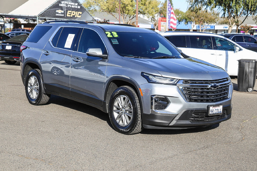 Certified 2023 Chevrolet Traverse LT FWD image 5