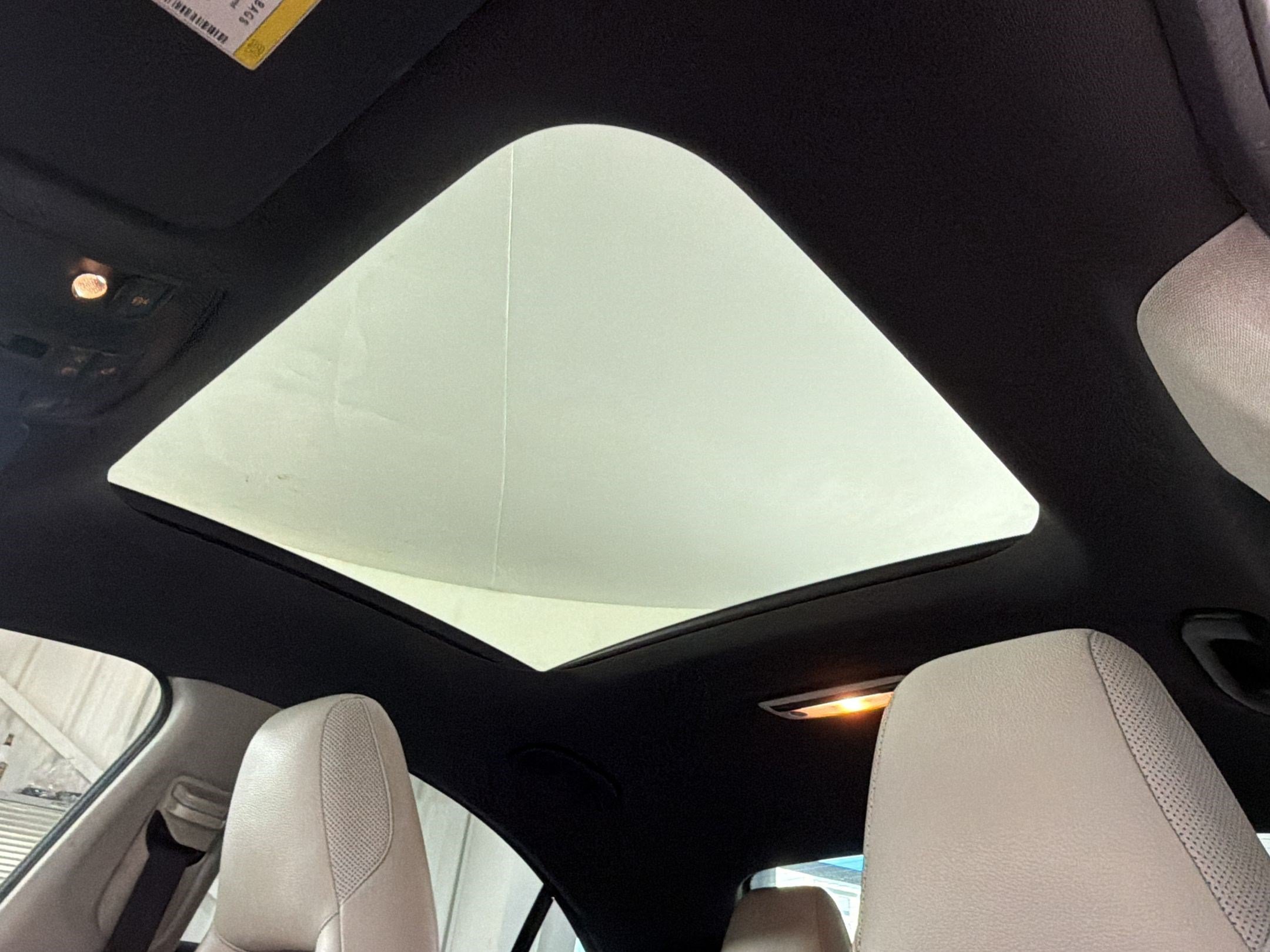 Used 2015 Mercedes-Benz CLA 250 4MATIC image 23