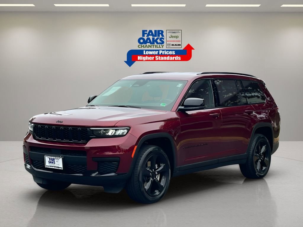 Certified 2022 Jeep Grand Cherokee L Laredo image 3