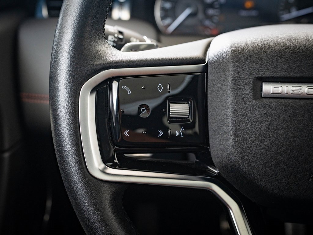 Used 2023 Land Rover Discovery Sport SE R-Dynamic image 23