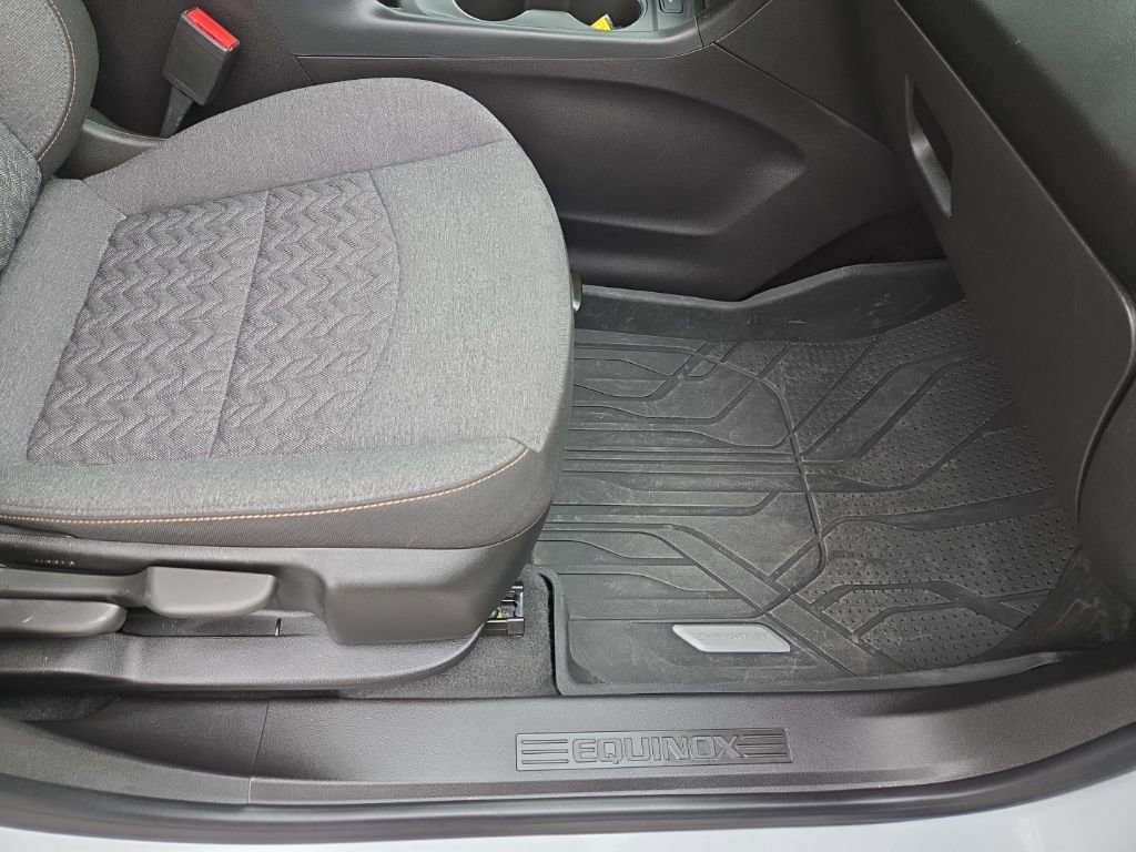 Certified 2024 Chevrolet Equinox LT w/ LPO, Floor Liner Package image 23