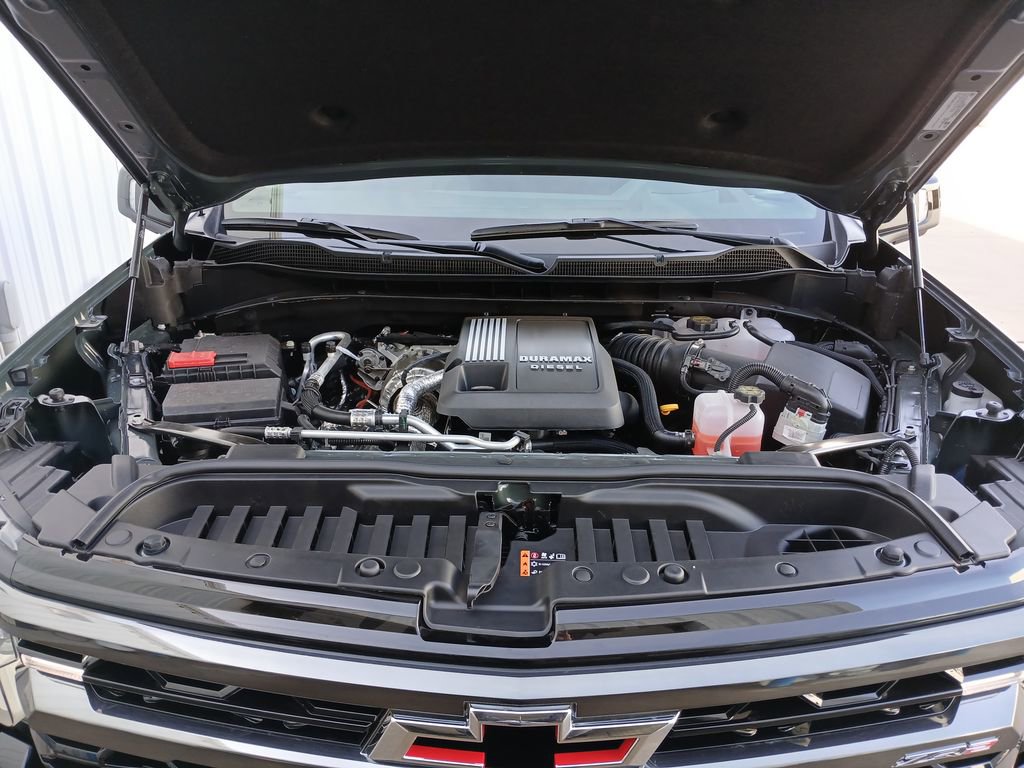 New 2026 Chevrolet Silverado 1500 ZR2 image 31