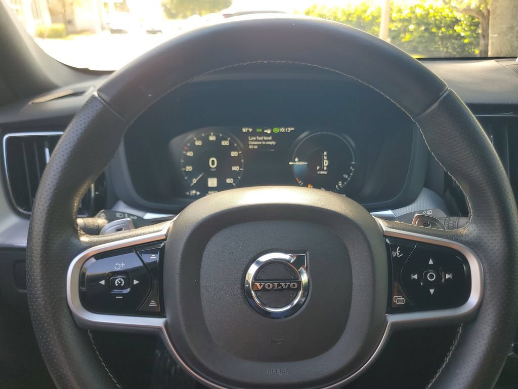 Used 2019 Volvo XC60 T8 R-Design w/ Protection Package Premier AWD/4WD image 20