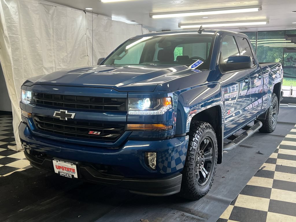 Used 2019 Chevrolet Silverado 1500 LT w/ All Star Edition AWD/4WD image 3