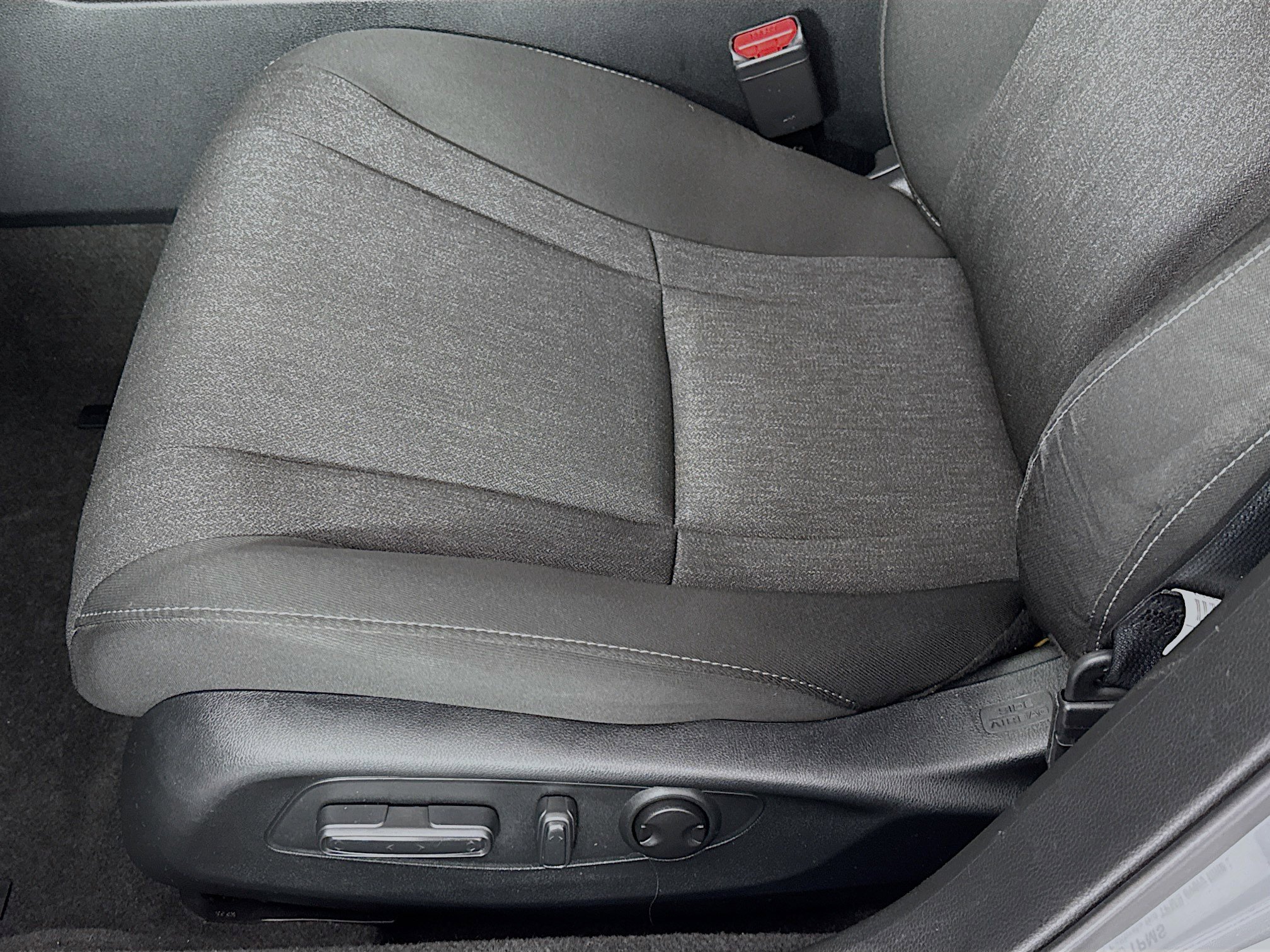 Certified 2023 Honda Accord EX image 18