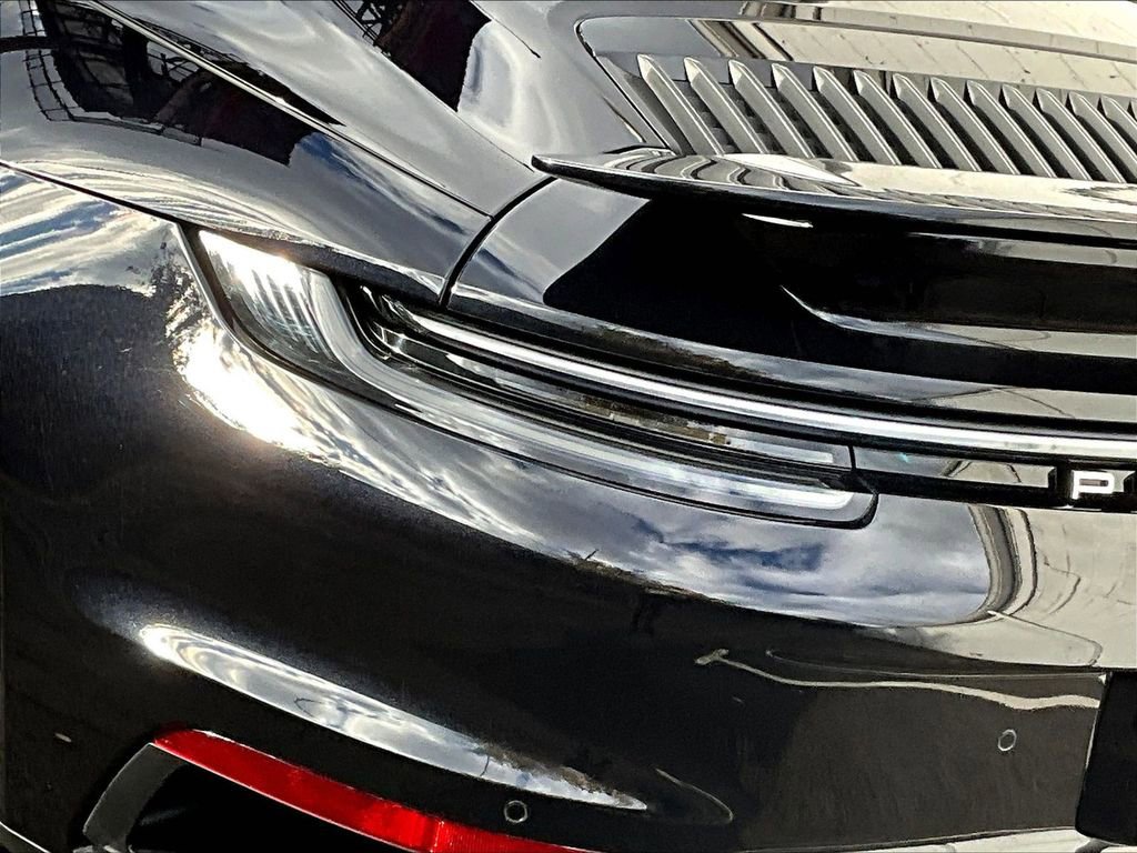 Certified 2022 Porsche 911 Turbo S image 31