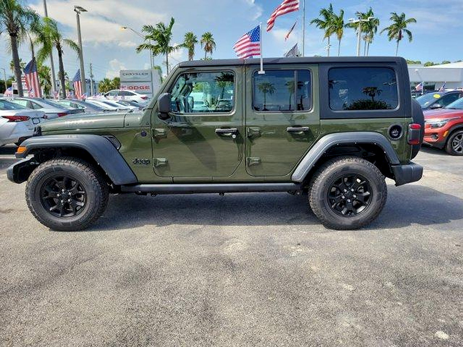 Used 2022 Jeep Wrangler Unlimited Sport AWD/4WD image 5