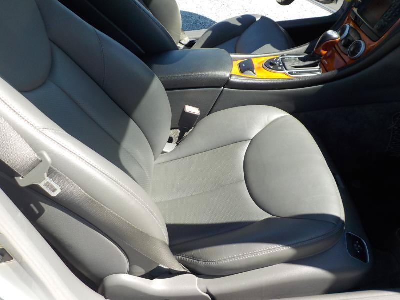 Used 2004 Mercedes-Benz SL 500 w/ AMG Sport Pkg image 21