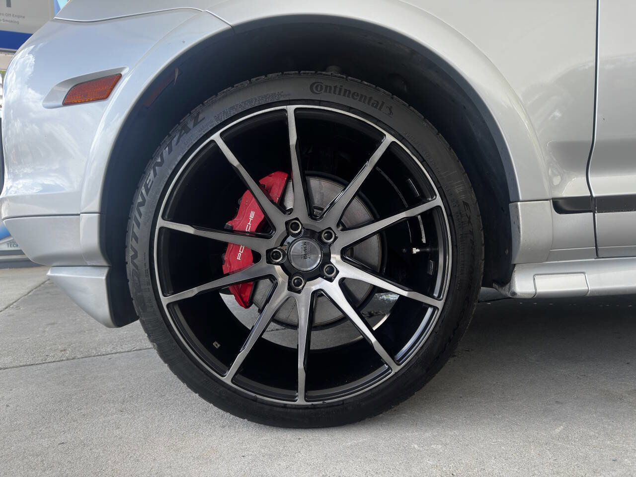 Used 2008 Porsche Cayenne GTS image 19