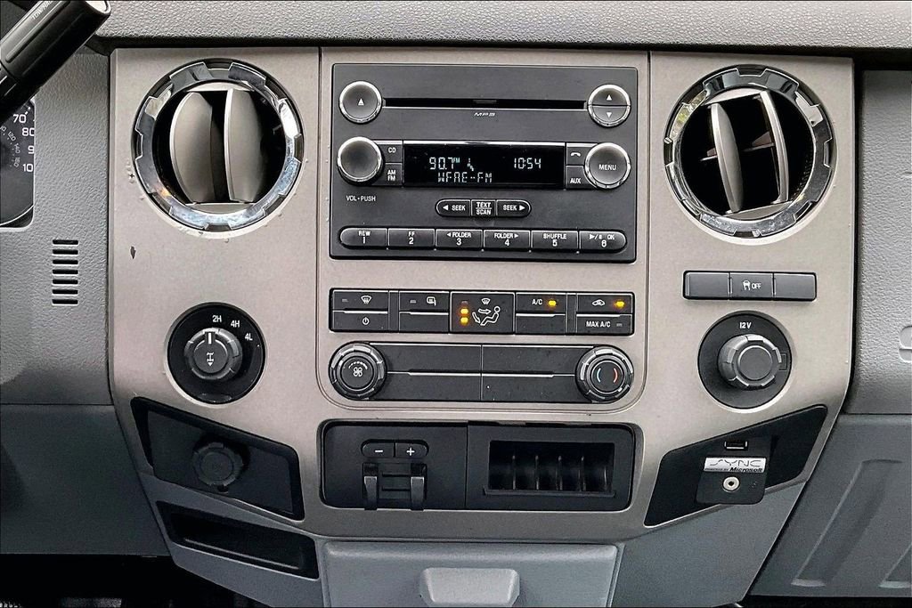 Used 2014 Ford F250 XLT w/ XLT Value Package image 11