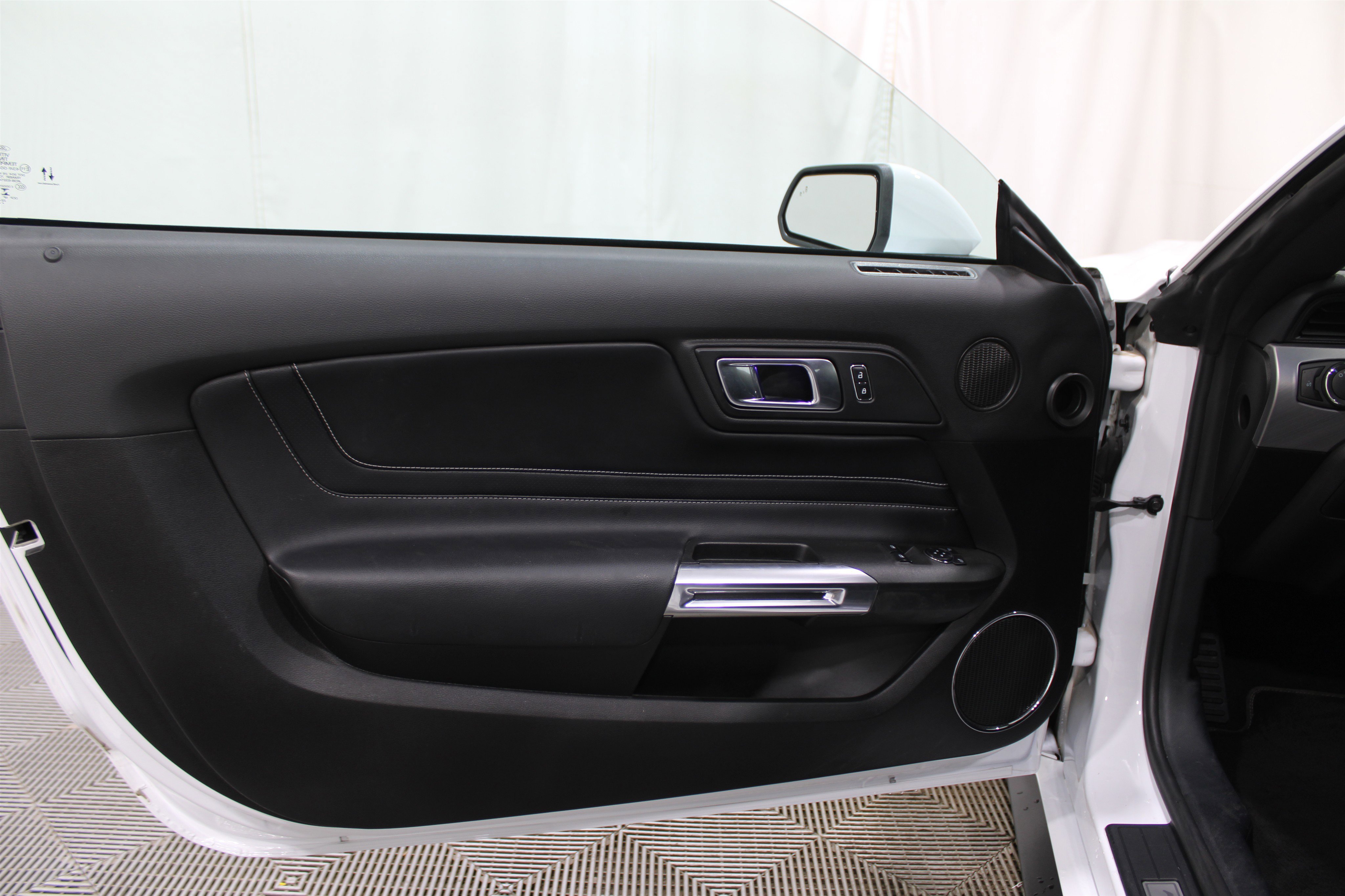 Used 2023 Ford Mustang Premium w/ Equipment Group 201A image 6