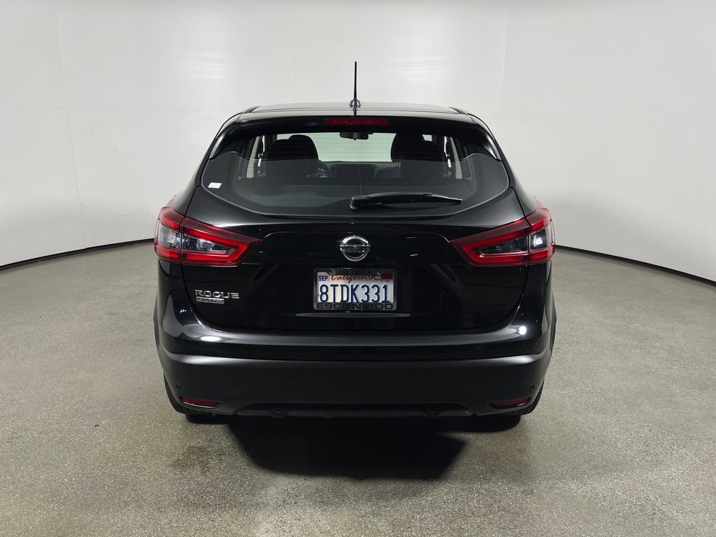 Used 2020 Nissan Rogue Sport S FWD image 4