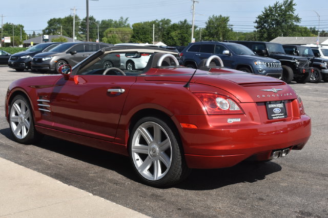 Used 2005 Chrysler Crossfire Limited RWD image 14