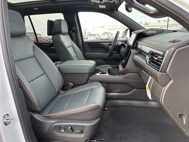 New 2026 GMC Yukon AT4 w/ AT4 Premium Plus Package image 29