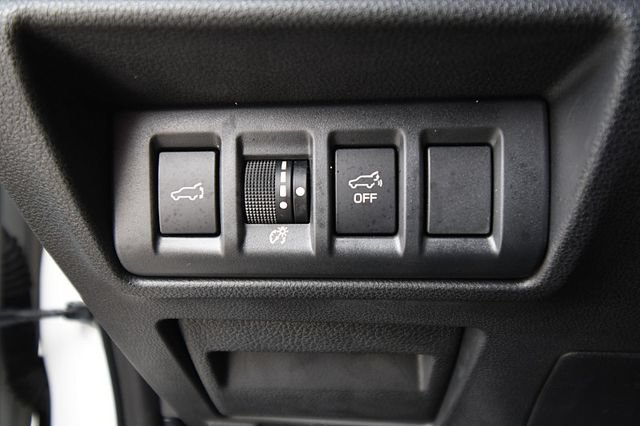 Used 2021 Subaru Outback Touring w/ Popular Package #2 AWD/4WD image 17