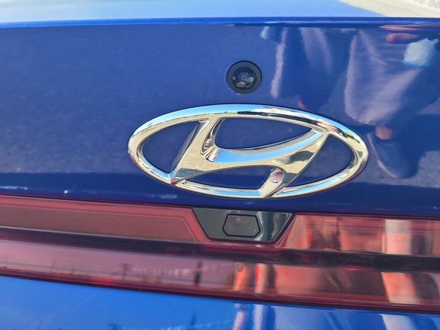 Used 2021 Hyundai Elantra SEL w/ Convenience Package FWD image 10