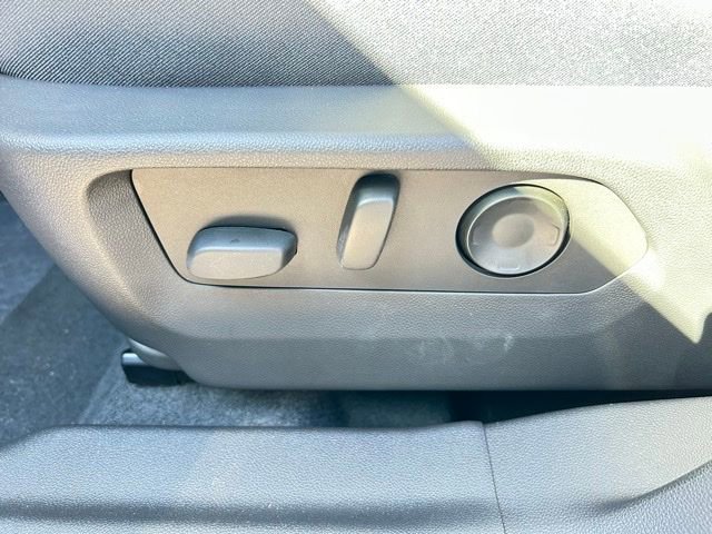 New 2025 Buick Envision Sport Touring image 17