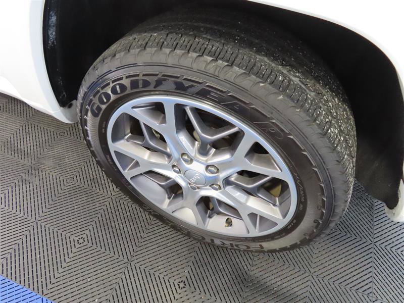 Used 2021 Jeep Grand Cherokee Overland image 7