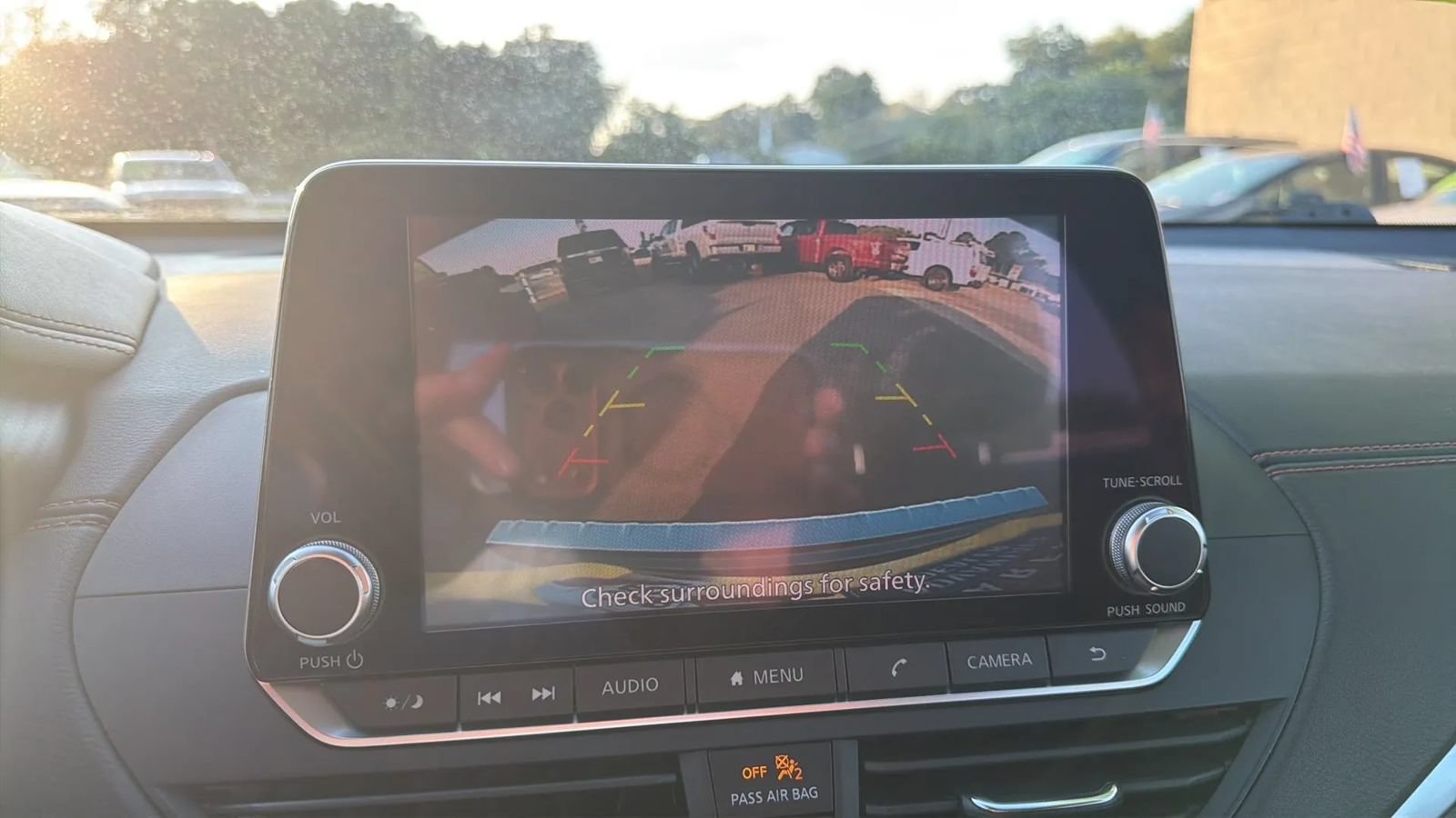 Used 2022 Nissan Altima 2.5 SR FWD image 18