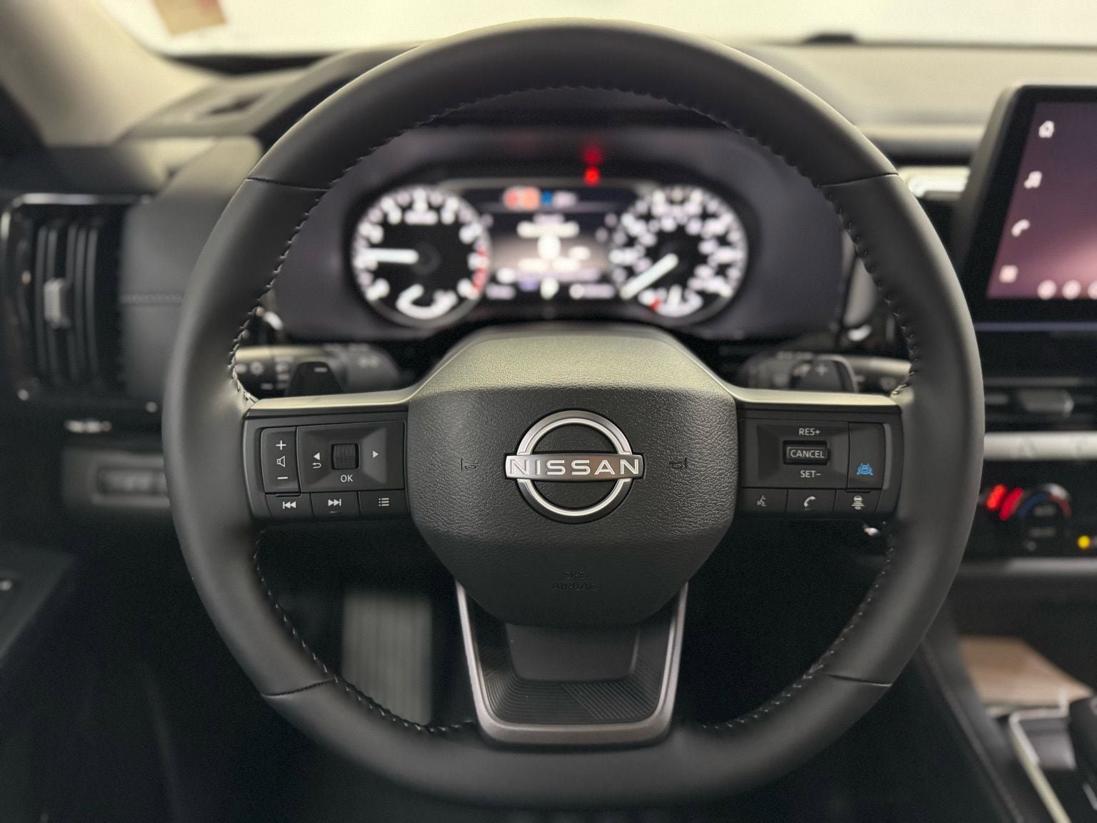 New 2026 Nissan Pathfinder SV AWD/4WD image 18