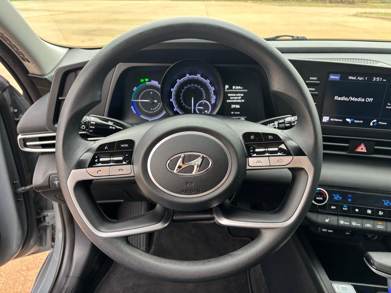 Used 2022 Hyundai Elantra Blue image 15