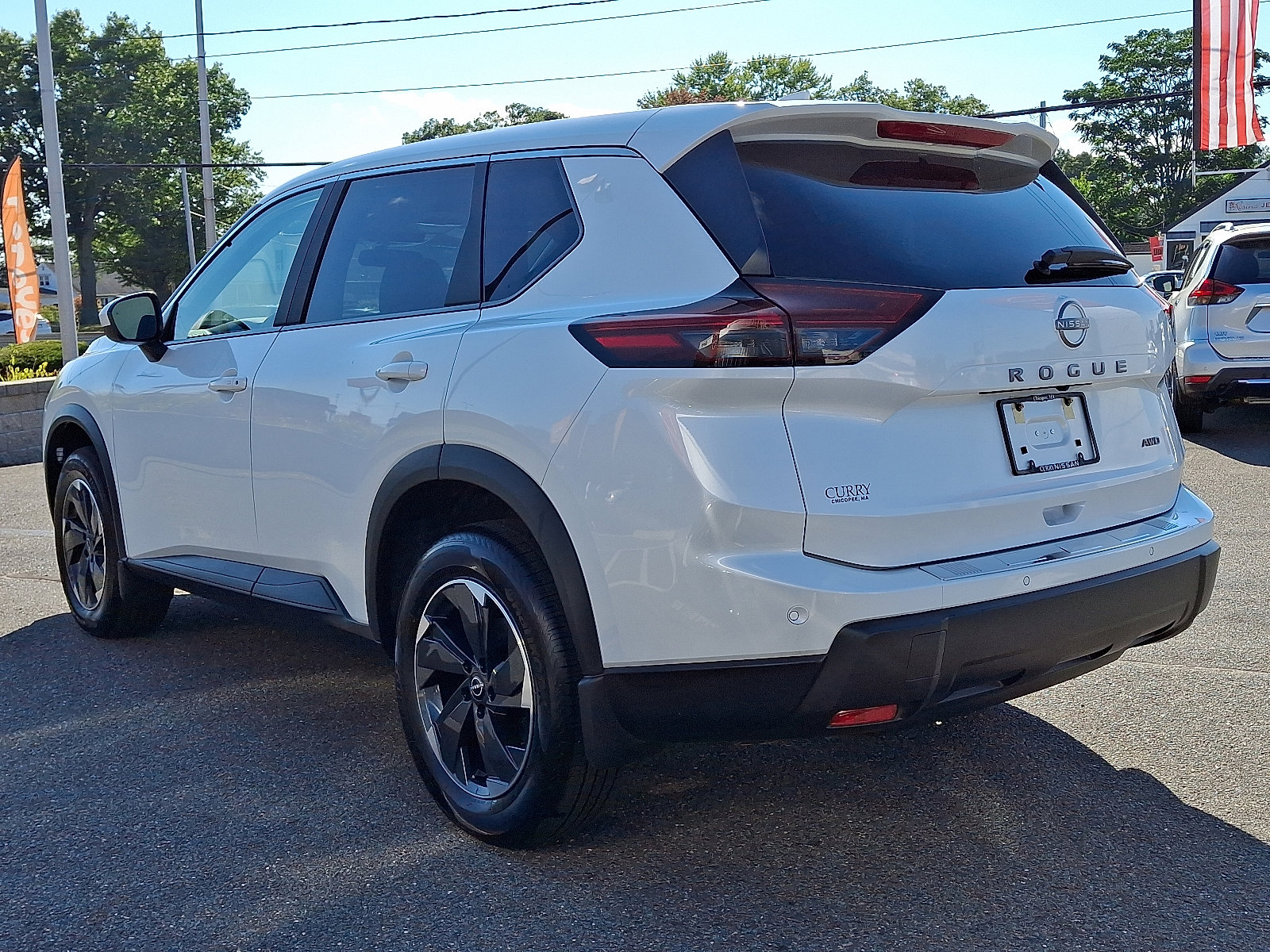 Certified 2025 Nissan Rogue SV image 4