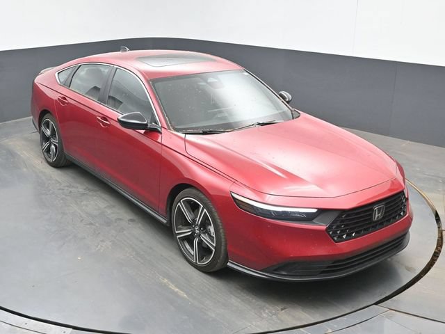 Used 2025 Honda Accord Sport image 13